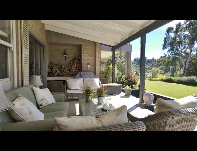 5 BEDROOM FREEHOLD FOR SALE IN EAGLECREST WILDLIFE ESTATE